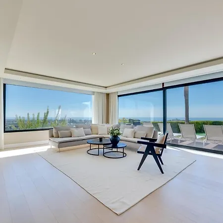 Vacation Marbella I Paraiso The View, Infinity Heated Pool, Sea View, 24-7 Security, Golf Courses Villa